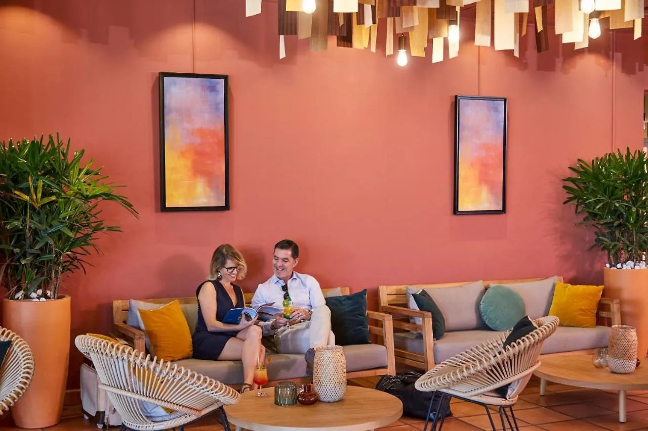 Hotel Ibis Thalassa Hyeres Plage