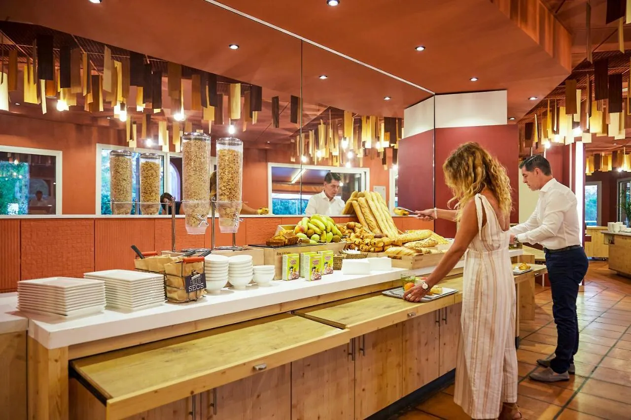 Ibis Thalassa Hyeres Plage Hotel