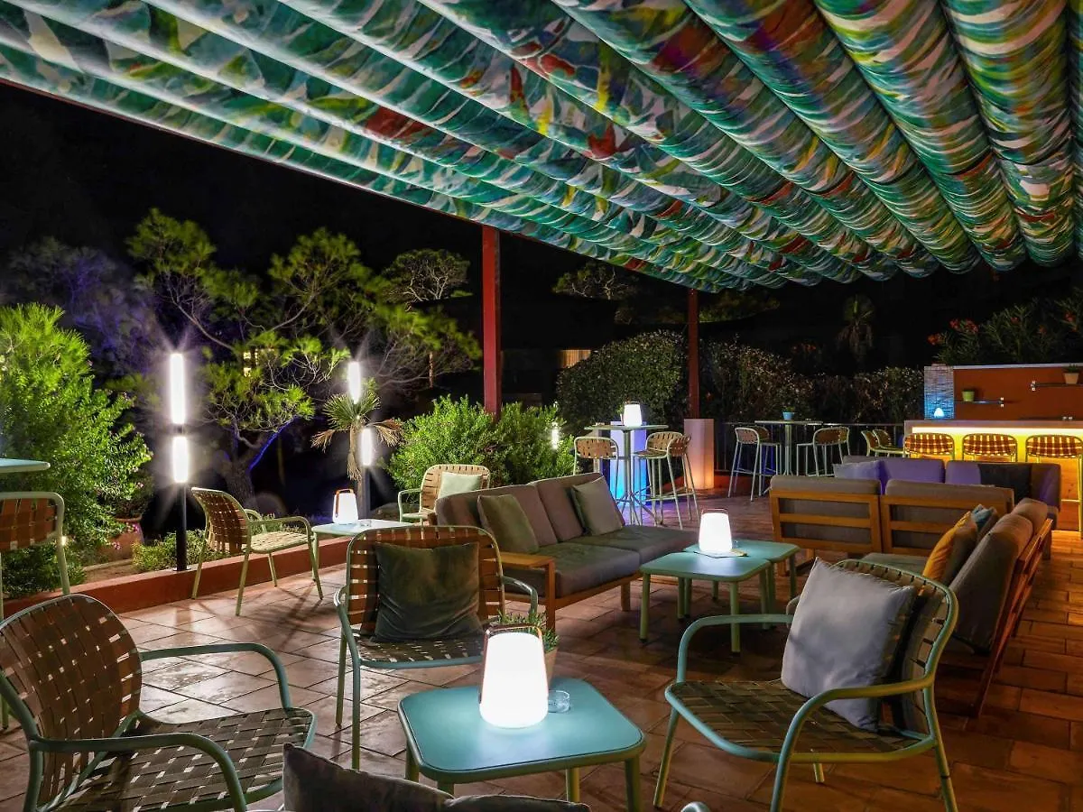 Hotel Ibis Thalassa Hyeres Plage